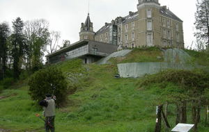 Tir avec vue sur le château.