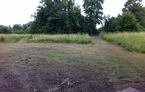 28/06 Le parking provisoire.