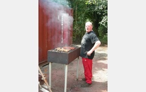 Christophe a retrouvé un barbecue.
