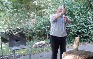 Christophe prépare l'hiver.